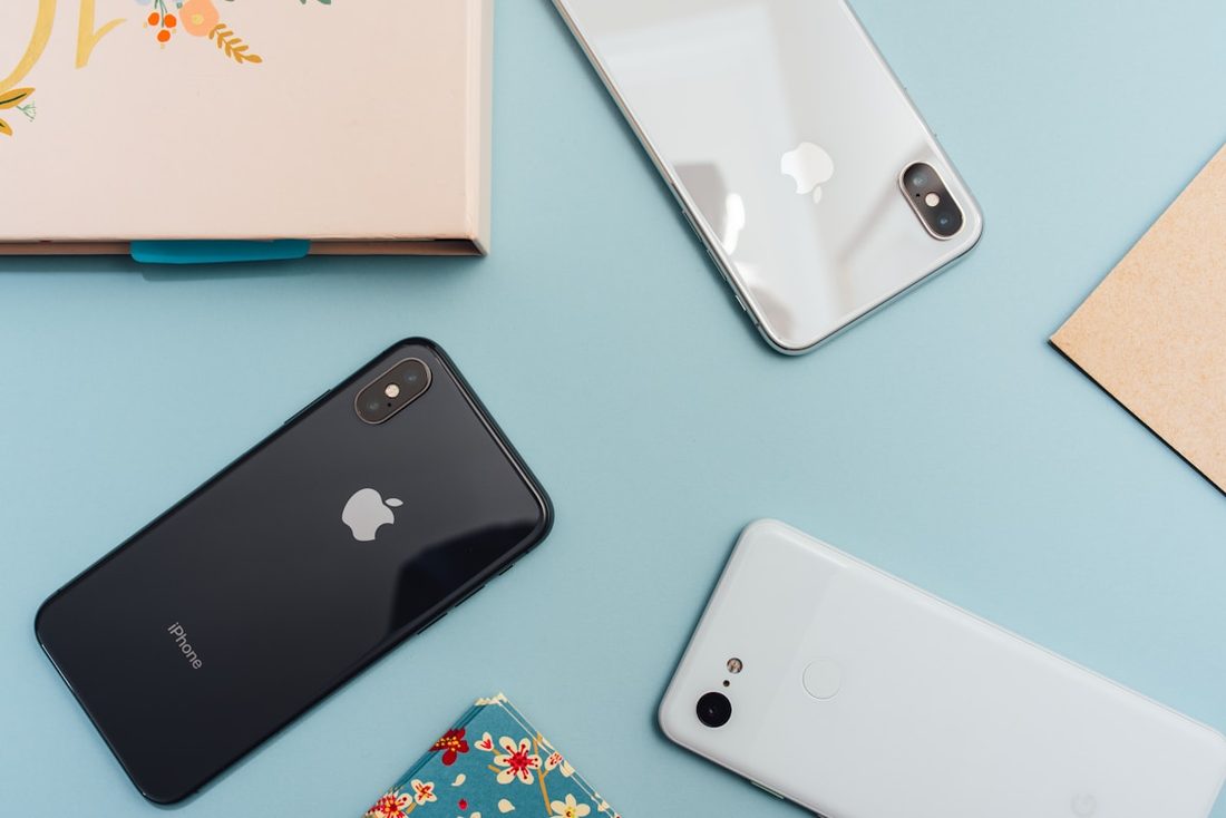 易胜博官网 APP 赛程与阵容界面示意